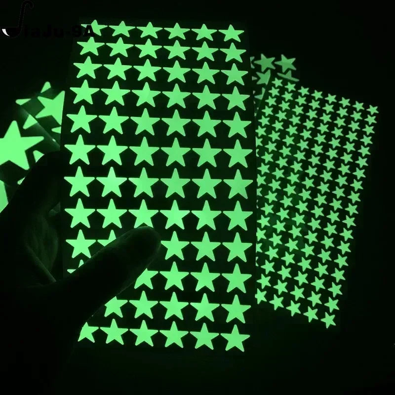 Adesivos Luminosos Green Star - Estrela Fluorescente para Quarto Infantil e Decoração de Parede